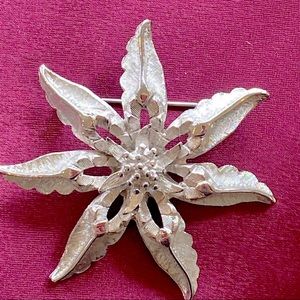 Pastelli Vintage Brooch